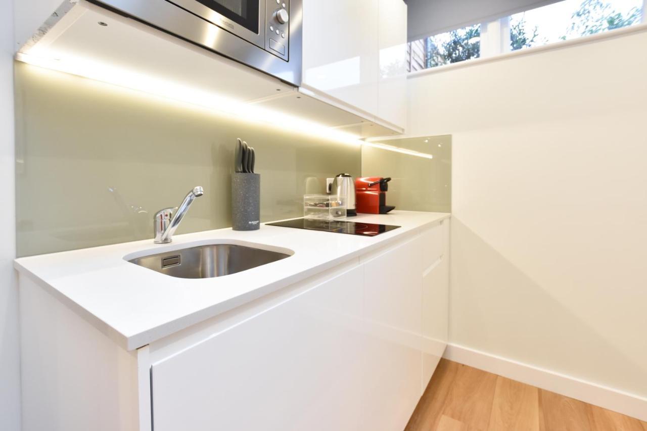 Earls Court East Serviced Apartments By Stayprime Londen Buitenkant foto