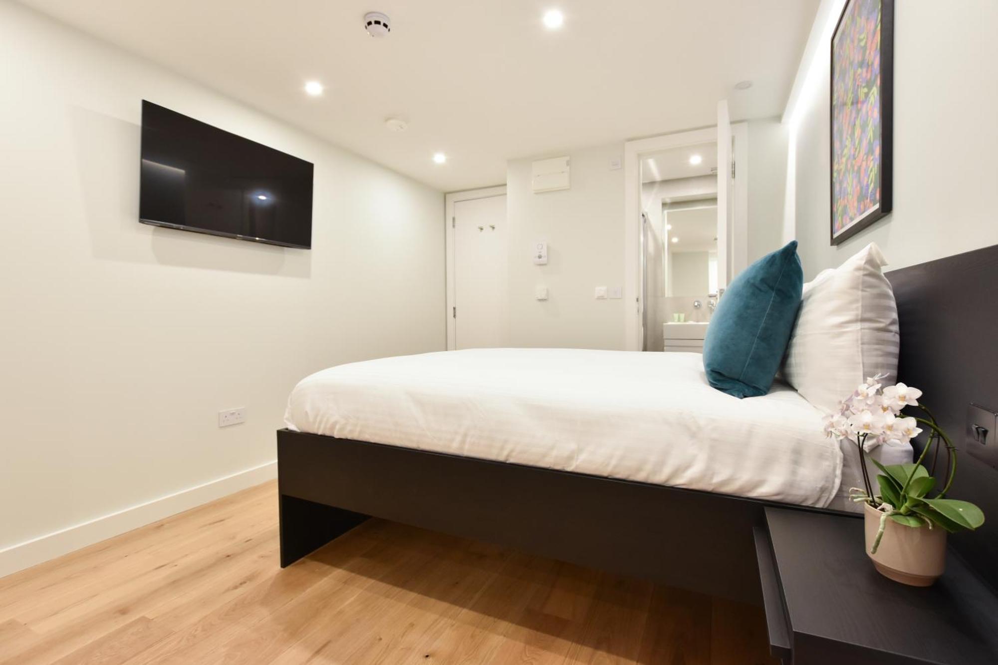 Earls Court East Serviced Apartments By Stayprime Londen Buitenkant foto