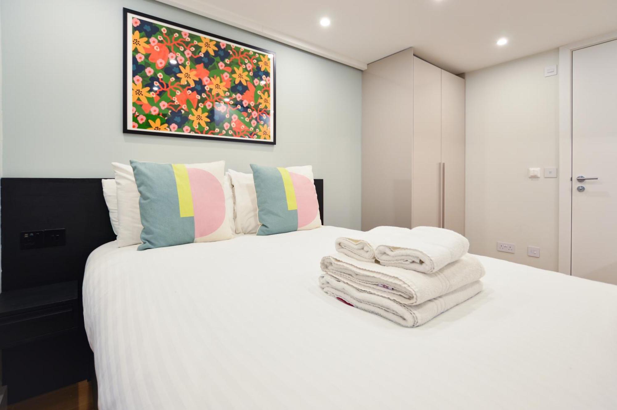 Earls Court East Serviced Apartments By Stayprime Londen Buitenkant foto